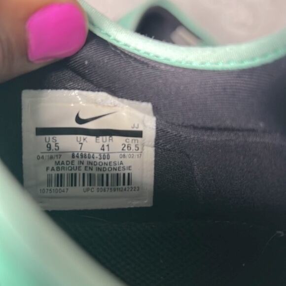 Nike Women's Free Tr 6 Spectrum Fitness Shoes Size 9.5 - Picture 9 of 10